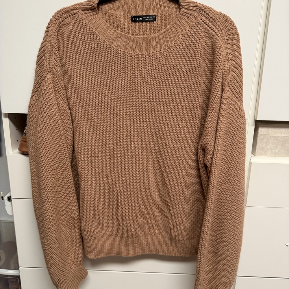 SHEIN Women's Camel Crew Neck Sweater